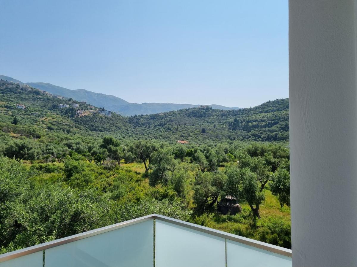 Vila Melina Himare Exterior photo
